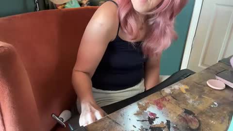 Elle online show from December 15, 4:22 pm