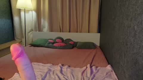 Snapshot of margoviento chatting on June 22, 3:25 am Margo online show from June 22, 3:25 am