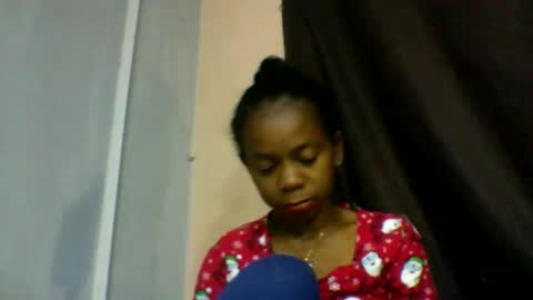 mariah642217 online show from May 12, 5:15 am
