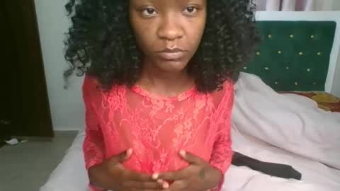 mariahsexy4u online show from February 12, 3:01 am