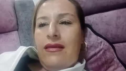 Snapshot of mariajose_1992 chatting on April 9, 12:54 am mariajose_1992 online show from April 9, 12:54 am