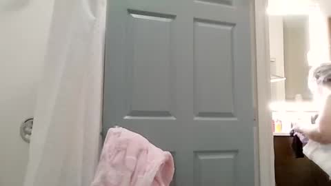 Mariah online show from September 30, 3:44 am