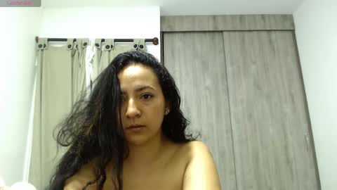 mariamualata online show from May 15, 11:12 pm