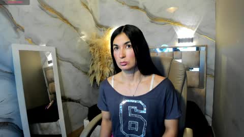 Mariana online show from March 27, 10:59 am