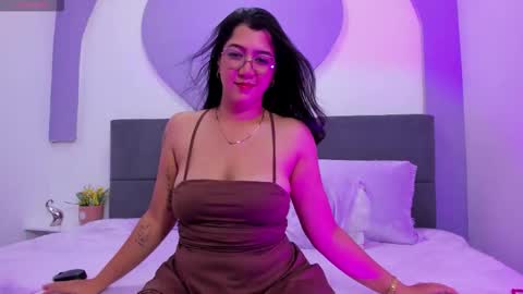 Snapshot of mariana_cutte_ chatting on February 26, 7:46 pm Mariana online show from February 26, 7:46 pm