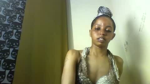 Mariana online show from July 26, 1:03 am