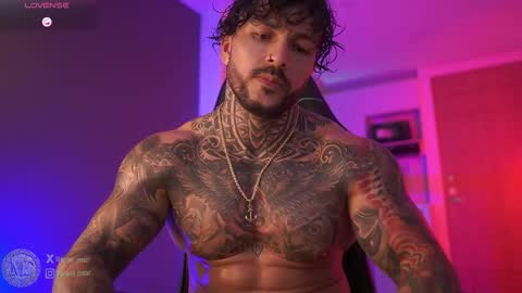 Snapshot of mariano_costa chatting on December 19, 2:40 am Mariano Costa online show from December 19, 2:40 am