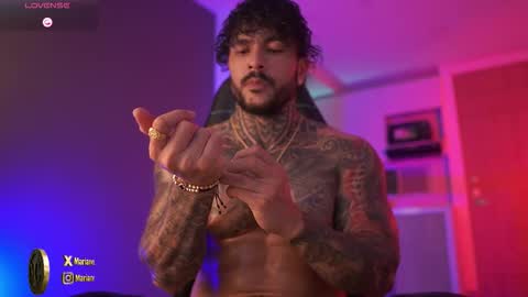 Snapshot of mariano_costa chatting on January 17, 3:33 am Mariano Costa online show from January 17, 3:33 am