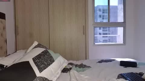 Snapshot of marianthonia1 chatting on December 19, 6:15 pm Antonia online show from December 19, 6:15 pm