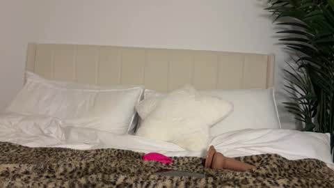 mariareev online show from December 5, 12:41 am