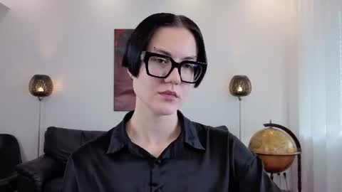 Marie Fitch online show from June 11, 3:48 am