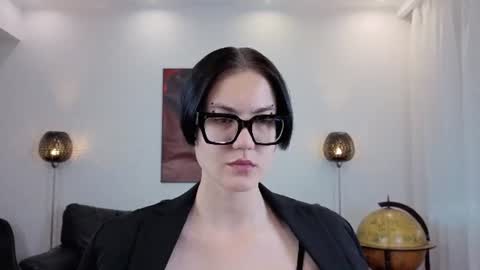 Marie Fitch online show from June 22, 2:02 am