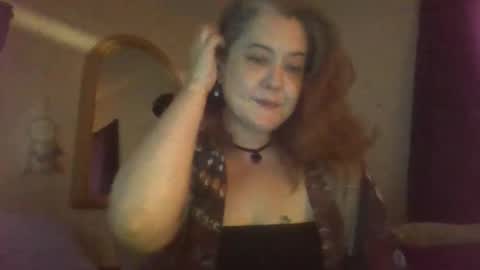 Snapshot of mariec742 chatting on May 24, 7:19 pm Marie online show from May 24, 7:19 pm