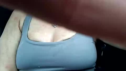 mariecastle517 online show from April 10, 7:29 pm