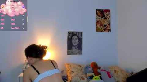 Snapshot of marieetaylor chatting on April 25, 7:00 pm Mariee online show from April 25, 7:00 pm