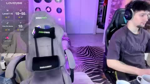 Maria  online show from February 18, 6:48 pm