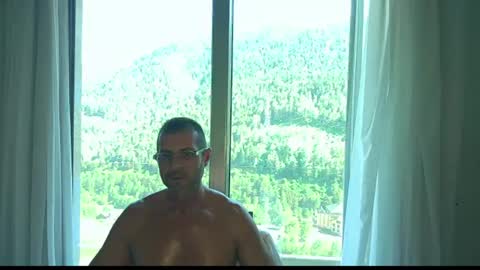 Snapshot of mariettee chatting on June 18, 8:36 am Djpegasus online show from June 18, 8:36 am