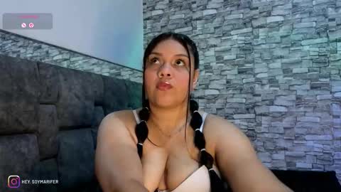 Snapshot of mariferprivxx chatting on March 1, 4:47 am M A R I F E R online show from March 1, 4:47 am