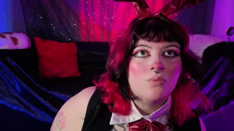 mariiana_velezz online show from February 11, 8:47 pm