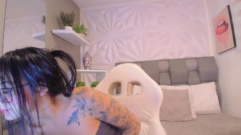 Maryyy online show from February 10, 3:27 pm