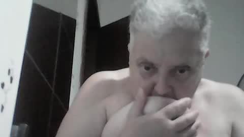 Snapshot of marilu64 chatting on July 3, 7:20 pm marilu64 online show from July 3, 7:20 pm