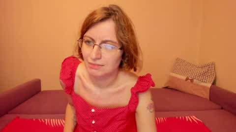 Marilyn online show from June 16, 7:16 pm