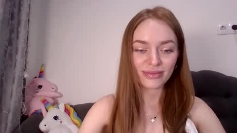 mariwell online show from April 10, 9:19 pm