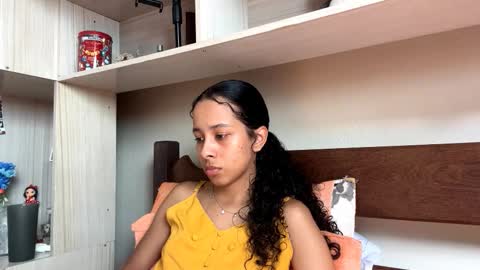 Snapshot of marjorymangual chatting on March 13, 6:25 pm Kayleen online show from March 13, 6:25 pm