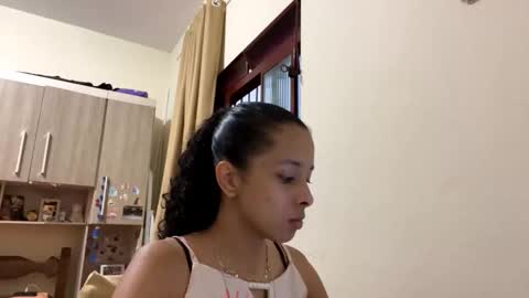 Snapshot of marjorymangual chatting on March 22, 9:18 pm Kayleen online show from March 22, 9:18 pm