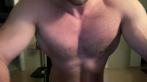 mark9222222 online show from October 7, 8:17 pm