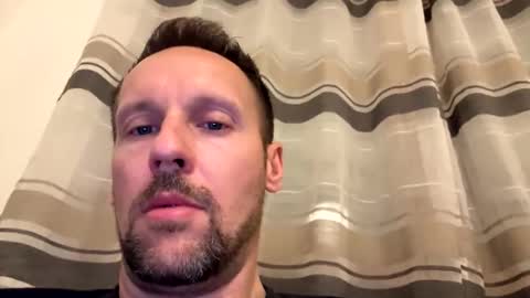 Mark online show from March 19, 5:17 pm