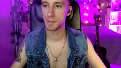 mark_caron online show from February 12, 7:53 pm