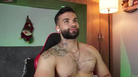 Mark online show from December 20, 10:28 pm