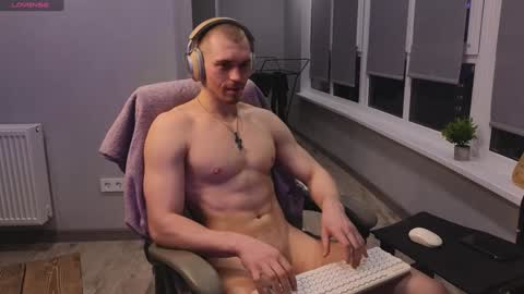 Snapshot of mark_stiff chatting on January 10, 3:16 pm Mark online show from January 10, 3:16 pm