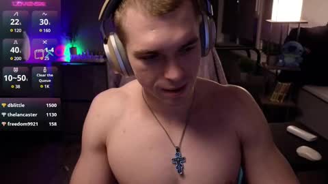 Snapshot of mark_stiff chatting on February 9, 9:49 pm Mark online show from February 9, 9:49 pm