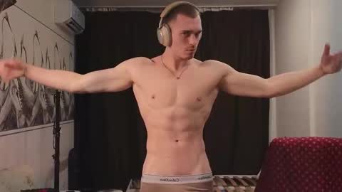 Snapshot of mark_stiff chatting on February 27, 11:48 pm Mark online show from February 27, 11:48 pm