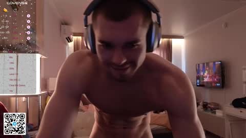 Snapshot of mark_stiff chatting on November 8, 11:54 am Mark online show from November 8, 11:54 am