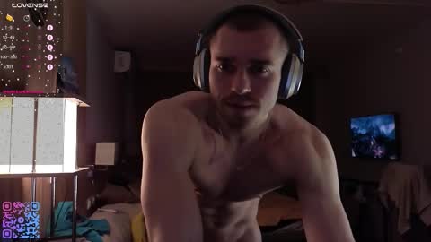 Snapshot of mark_stiff chatting on November 28, 1:08 am Mark online show from November 28, 1:08 am