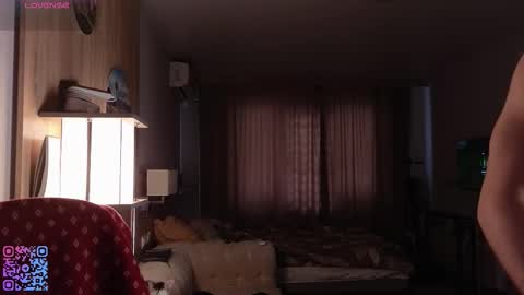 Snapshot of mark_stiff chatting on March 3, 8:31 am Mark online show from March 3, 8:31 am