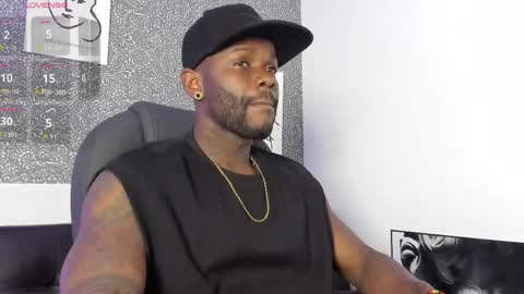 Mark online show from April 18, 3:32 am