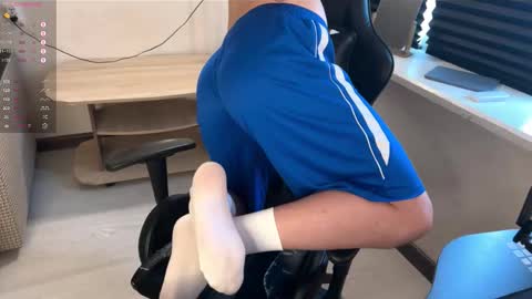 Mark online show from December 14, 11:26 am