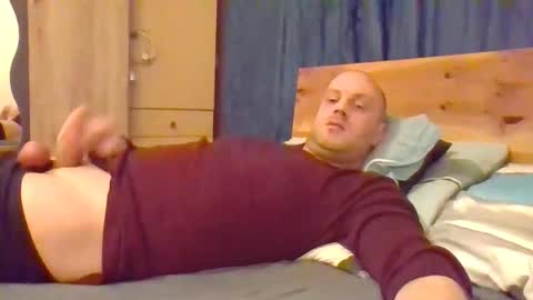 Snapshot of markus_7 chatting on December 19, 7:32 pm markus_7 online show from December 19, 7:32 pm