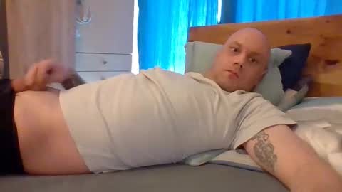 markus_7 online show from April 9, 1:16 pm