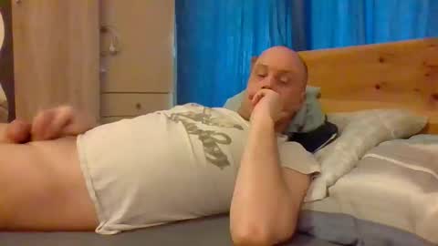 markus_7 online show from April 18, 4:44 pm