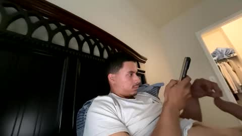 marlonnolascotabora15 online show from May 8, 10:04 pm