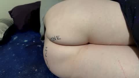 married_freaks_66 online show from May 24, 5:12 am