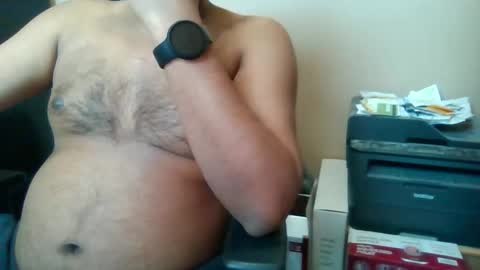 Married Horny Guy online show from April 24, 1:35 pm
