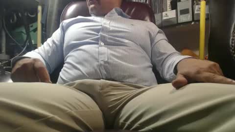 only fans marrieddad19751975 online show from April 12, 2:16 am