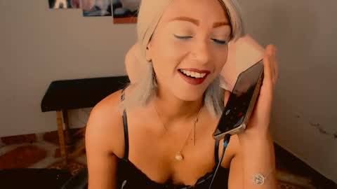 May online show from May 17, 3:30 pm