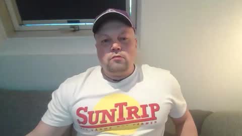 mars0481 online show from February 13, 1:40 pm